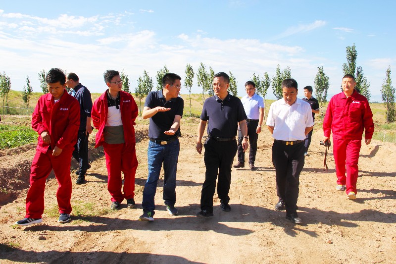 調研沙漠基地 (2).jpg