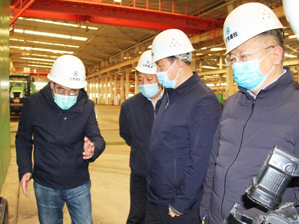 武威市委書記柳鵬一行調(diào)研新能源公司復(fù)工復(fù)產(chǎn)工作