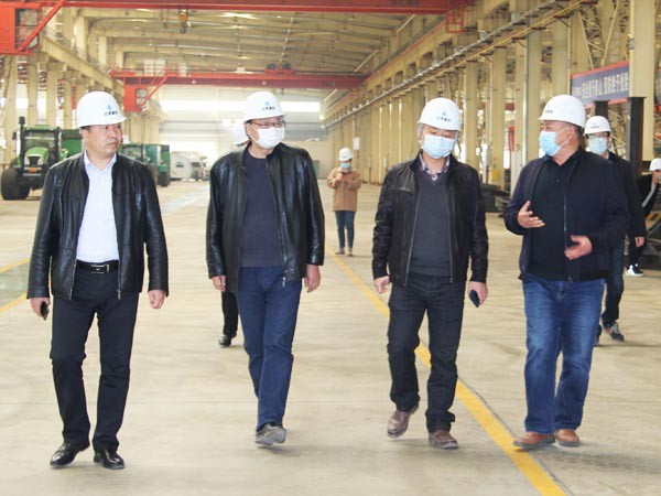 省工信廳產(chǎn)業(yè)合作處副處長(zhǎng)鄭博文一行調(diào)研新能源復(fù)工復(fù)產(chǎn)工作